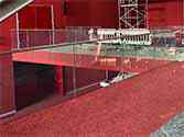 pannelli in vetro di sicurezza montati uttilizzando fissaggi a punto in inox
