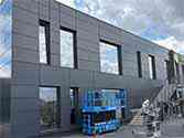 rivestimento di facciata con pannelli in composito alucobond